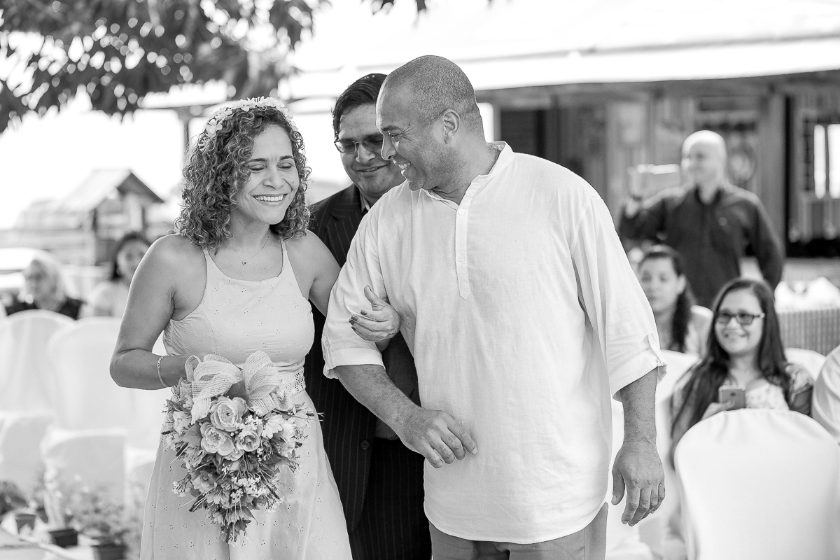 ENTRADA DA NOIVA CASAMENTO DE DIA