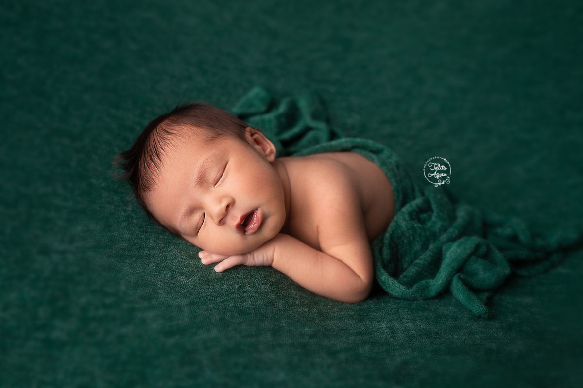 ensaio newborn talitaqueu guaruja litoralsp baixadasantista recem nascido bebê newborn booknewborn  enroladinhanowrap ensaiofotografico recemnascido primeirosdias bebê familia