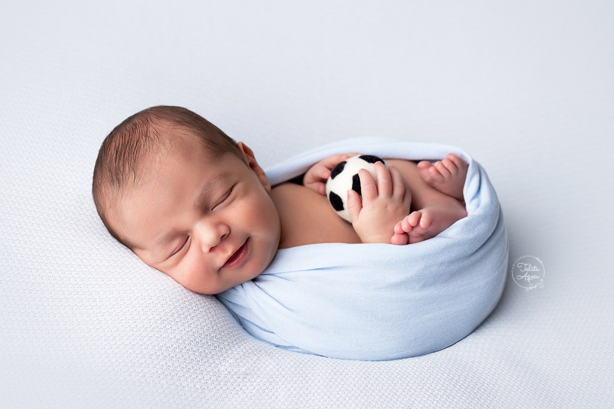 ensaio newborn talitaqueu guaruja litoralsp baixadasantista recem nascido bebê newborn booknewborn  enroladinhanowrap ensaiofotografico recemnascido primeirosdias bebê familia