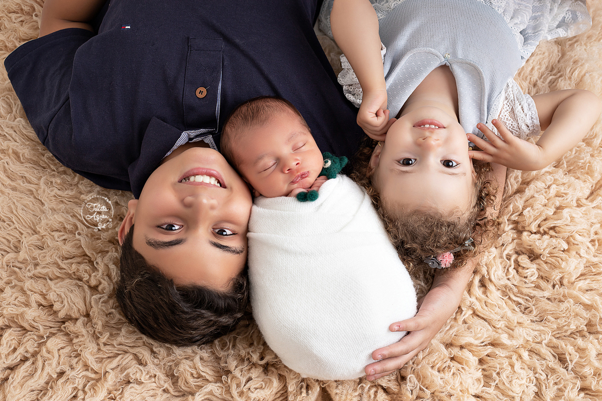 ensaio newborn talitaqueu guaruja litoralsp baixadasantista recem nascido bebê newborn booknewborn  enroladinhanowrap ensaiofotografico recemnascido primeirosdias bebê familia