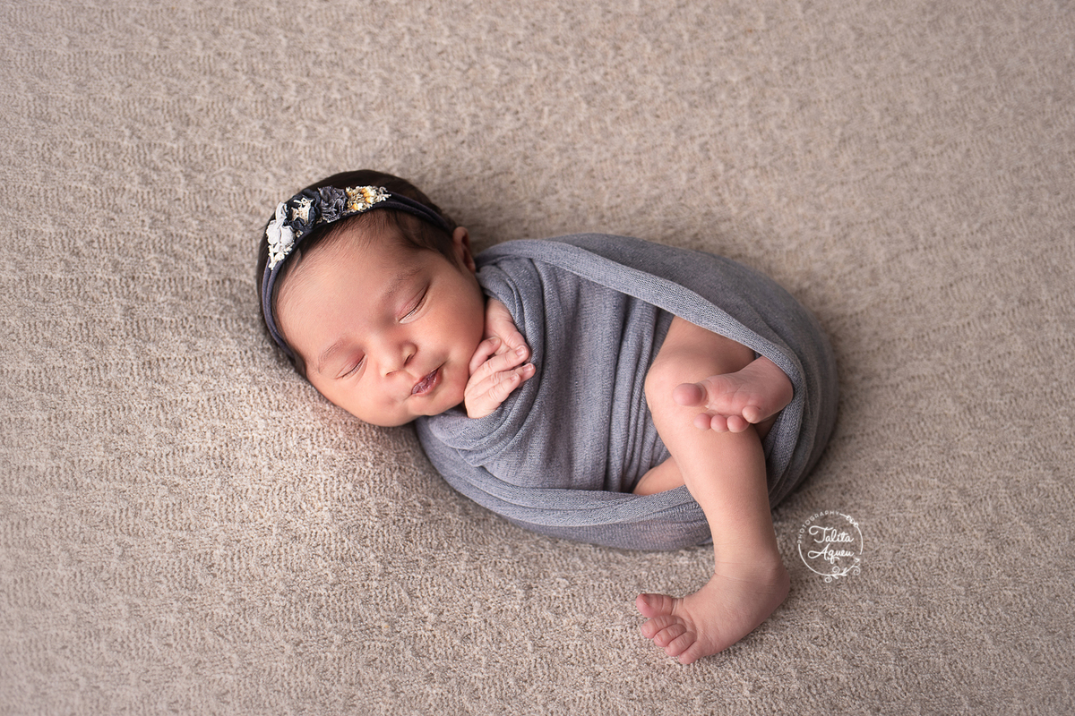 ensaio newborn talitaqueu guaruja litoralsp baixadasantista recem nascido bebê newborn booknewborn  enroladinhanowrap ensaiofotografico recemnascido primeirosdias bebê familia