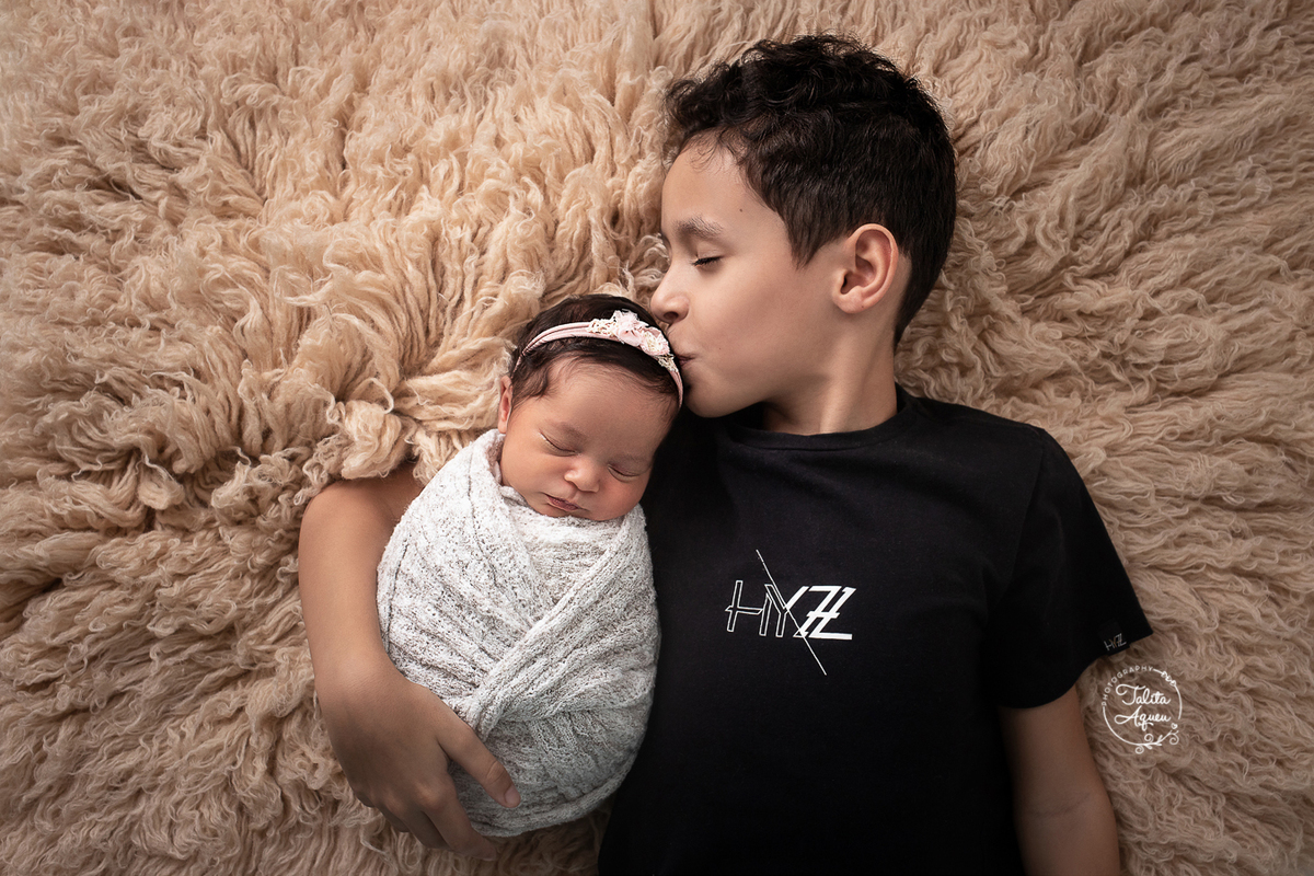 ensaio newborn talitaqueu guaruja litoralsp baixadasantista recem nascido bebê newborn booknewborn ensaiofotografico recemnascido primeirosdias bebê familia irmaomaisvelho