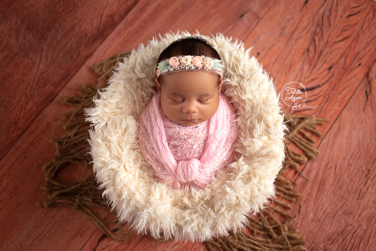 ensaio newborn talitaqueu guaruja litoralsp baixadasantista recem nascido bebê newborn booknewborn  enroladinhanowrap ensaiofotografico recemnascido primeirosdias bebê familia