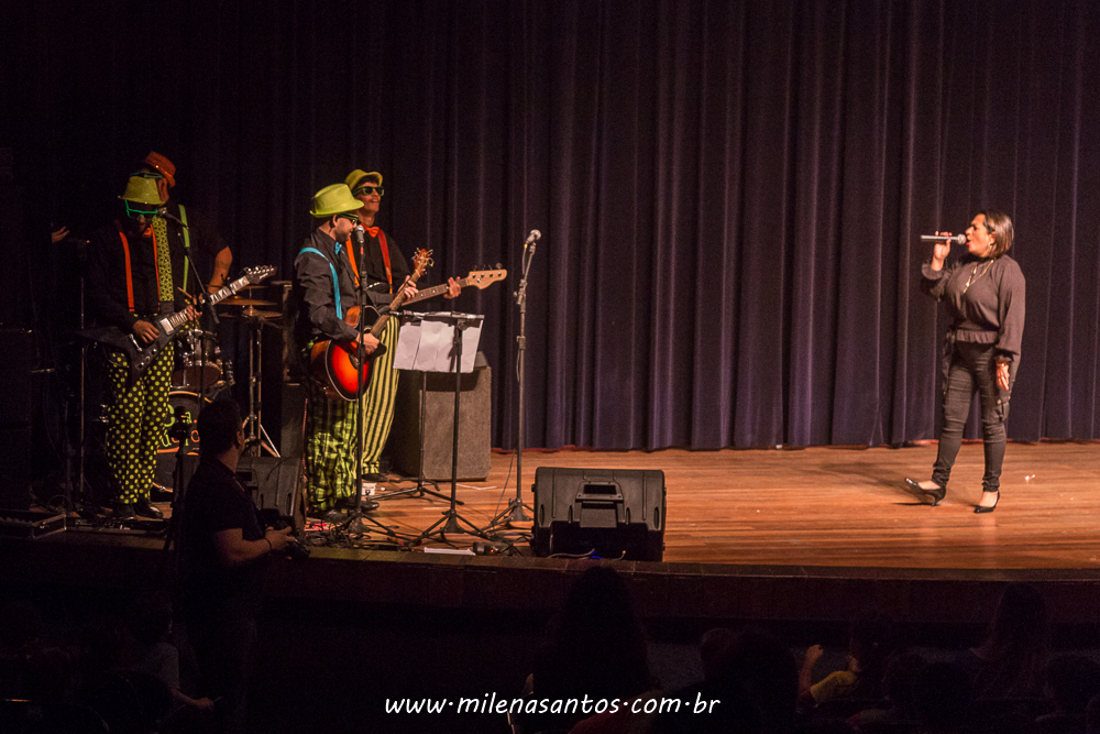 CASA LÚDICA, APRESENTAÇÃO DIA DAS CRIANÇAS NO TEATRO DA AMRIGS.
MILENA SILVA SANTOS
FOTOGRAFA PORTO ALEGRE
FOTÓGRAFA DE FAMÍLIA
FOTÓGRAFO PORTO ALEGRE
NEKA SANFORD APRESENTA A BANDA DA CIA LÚDICA
CIA LÚDICA