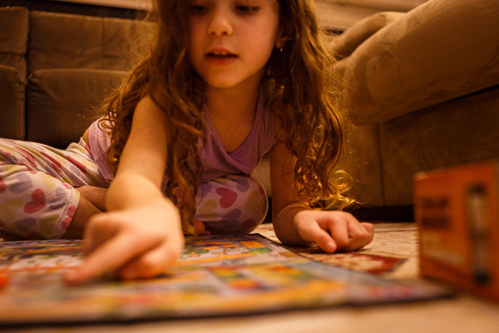Como é importante o contato da criança com jogos!
#fotografiadefamilia
#fotografo
#documentaldefamilia
#milenasilvasantosfotografia
#fotografoportoalegre
