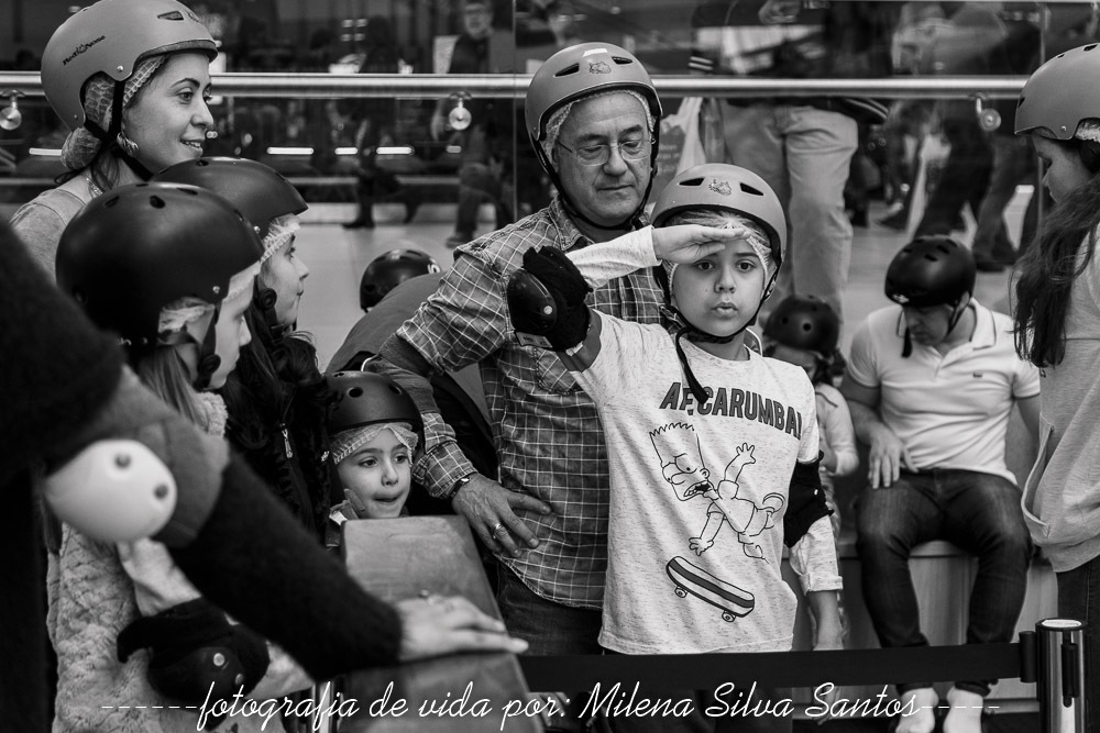 Prontos pro passeio mais esperado!
Familia unida para patinar na pista de gelo!

#fotografiadefamilia
#fotografo
#documentaldefamilia
#milenasilvasantosfotografia
#fotografoportoalegre
