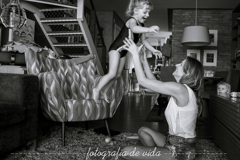 Imagem capa - Quais as Lembranças que Um Ensaio Documental Pode Proporcionar aos Meus filhos? por Milena Silva Santos