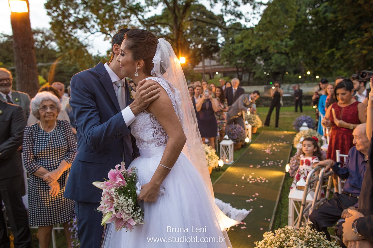 casamento-brunaleni-studiobl-noivas-recife-fotografo-casados-ensaio-fotografico-ledadourado-recepcoes-noivasderecife-pernambuco-wedding-trash-noivado-noivos