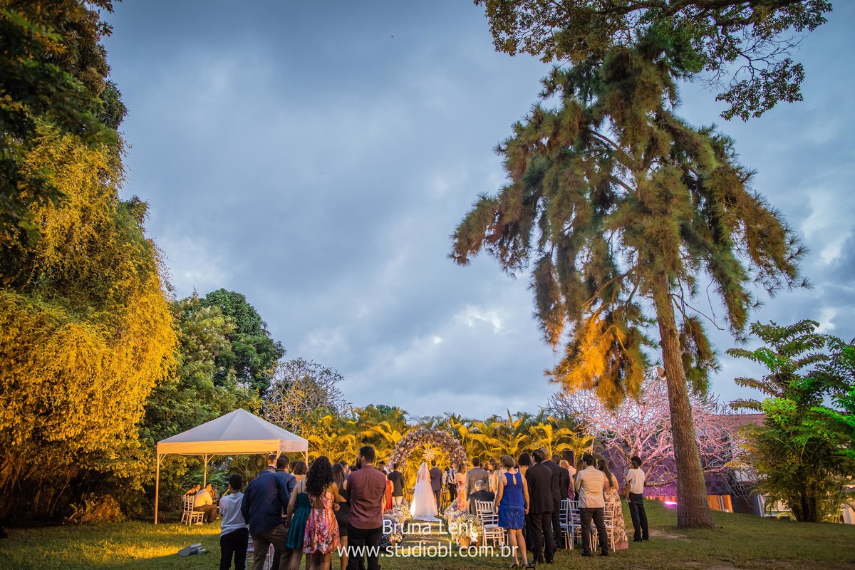 casamento-brunaleni-studiobl-noivas-recife-fotografo-casados-ensaio-fotografico-ledadourado-recepcoes-noivasderecife-pernambuco-wedding-trash-noivado-noivos
