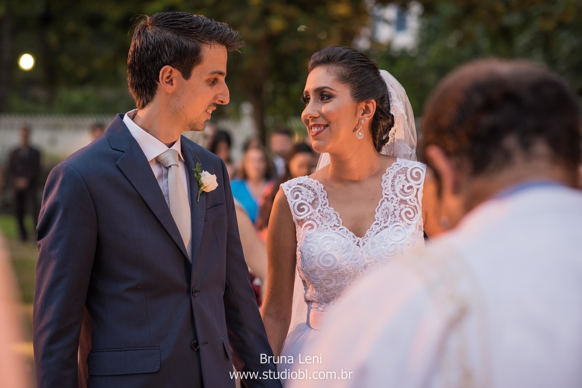 casamento-brunaleni-studiobl-noivas-recife-fotografo-casados-ensaio-fotografico-ledadourado-recepcoes-noivasderecife-pernambuco-wedding-trash-noivado-noivos
