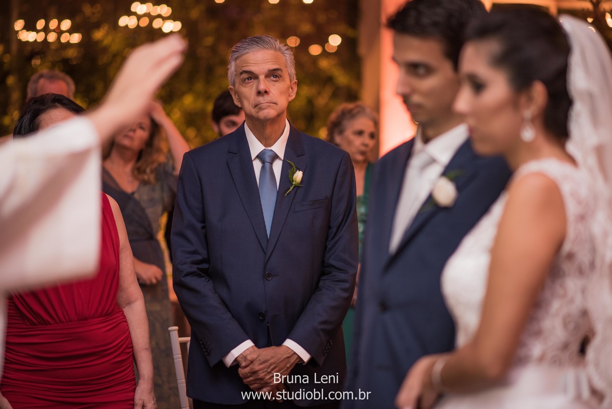 casamento-brunaleni-studiobl-noivas-recife-fotografo-casados-ensaio-fotografico-ledadourado-recepcoes-noivasderecife-pernambuco-wedding-trash-noivado-noivos