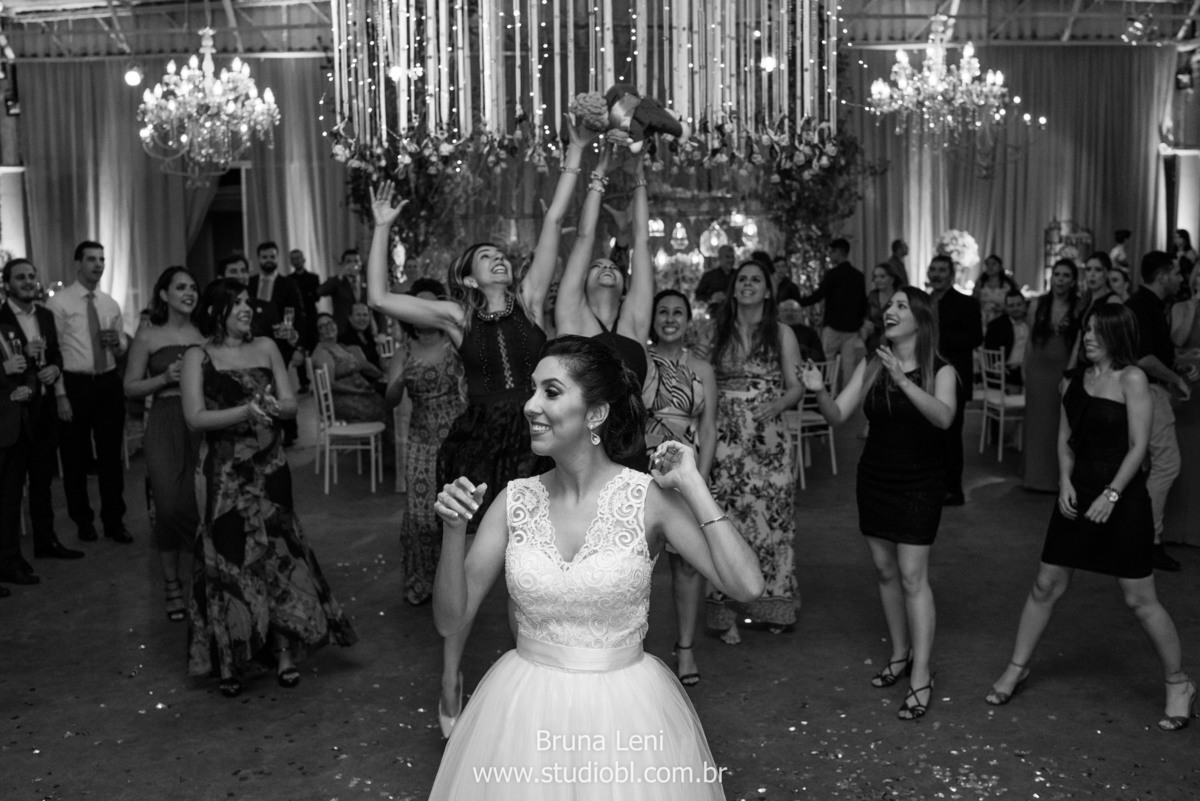 casamento-brunaleni-studiobl-noivas-recife-fotografo-casados-ensaio-fotografico-ledadourado-recepcoes-noivasderecife-pernambuco-wedding-trash-noivado-noivos