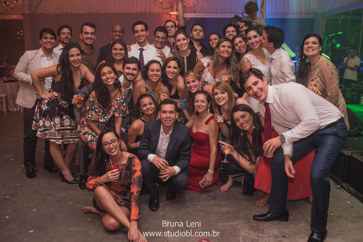 casamento-brunaleni-studiobl-noivas-recife-fotografo-casados-ensaio-fotografico-ledadourado-recepcoes-noivasderecife-pernambuco-wedding-trash-noivado-noivos