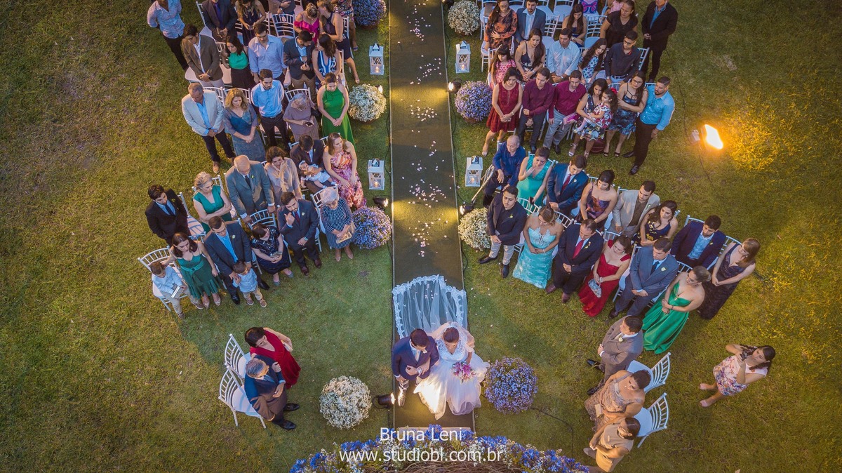 casamento-brunaleni-studiobl-noivas-recife-fotografo-casados-ensaio-fotografico-ledadourado-recepcoes-noivasderecife-pernambuco-wedding-trash-noivado-noivos