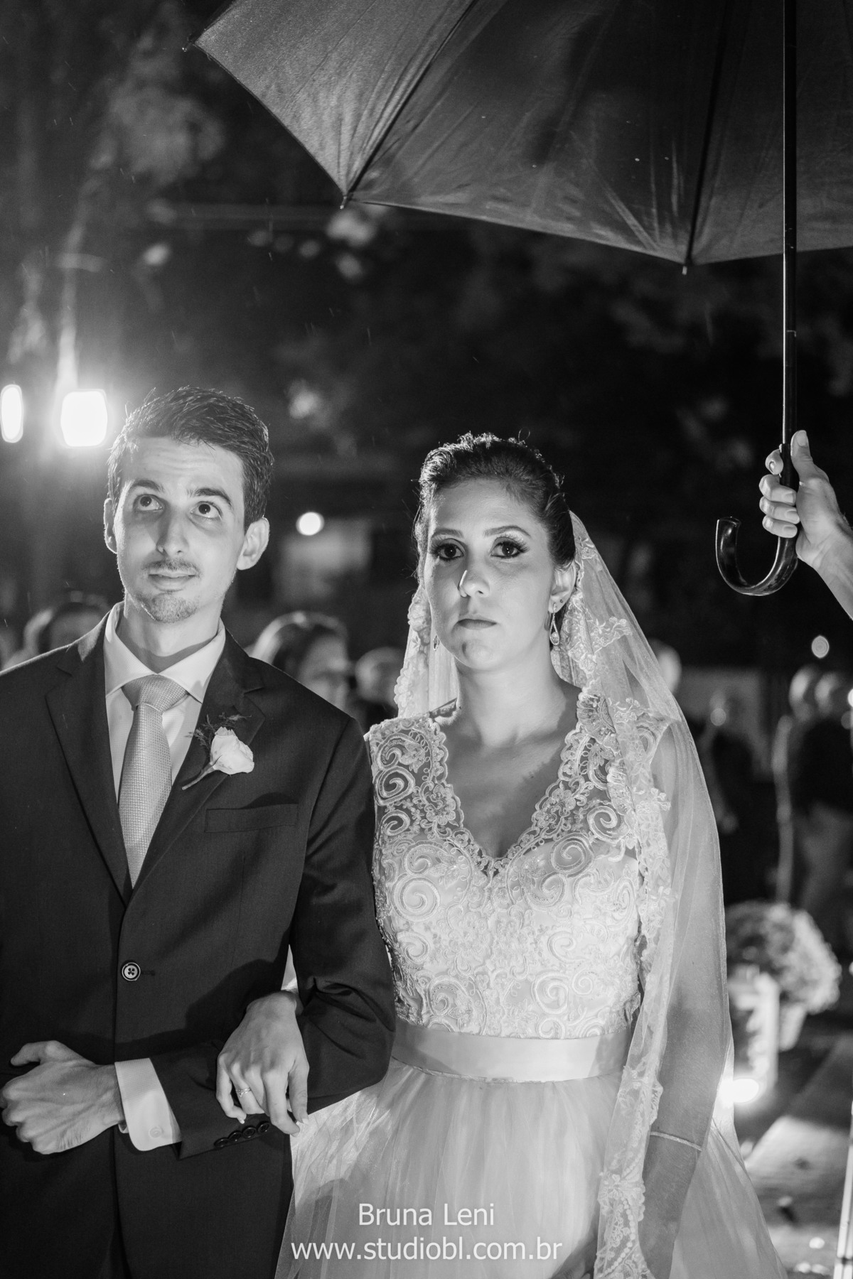 casamento-brunaleni-studiobl-noivas-recife-fotografo-casados-ensaio-fotografico-ledadourado-recepcoes-noivasderecife-pernambuco-wedding-trash-noivado-noivos