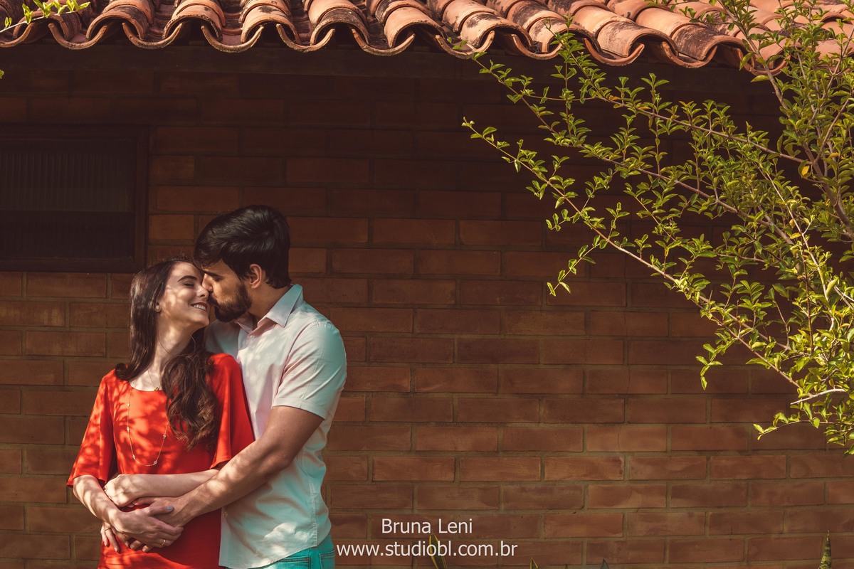 ensaio-fotografo-casamento-prewedding-wedding-recife-casando-bruna-leni-fotografia-studio-recanto-sucupiras-pernambuco-casal-noivado