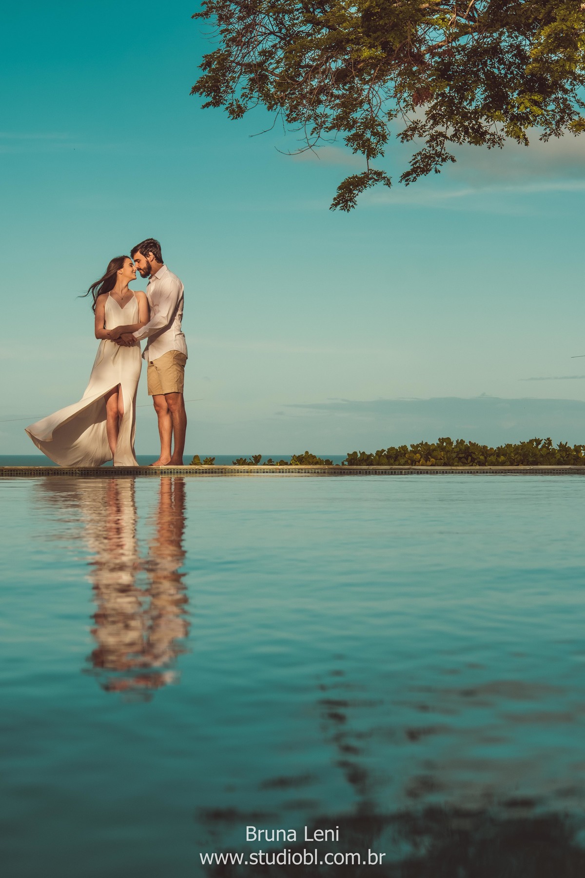 ensaio-fotografo-casamento-prewedding-wedding-recife-casando-bruna-leni-fotografia-studio-recanto-sucupiras-pernambuco-casal-noivado