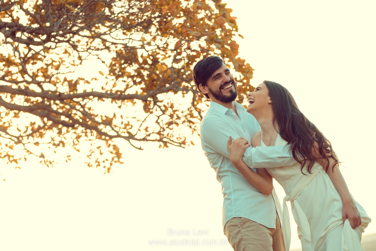 ensaio-fotografo-casamento-prewedding-wedding-recife-casando-bruna-leni-fotografia-studio-recanto-sucupiras-pernambuco-casal-noivado