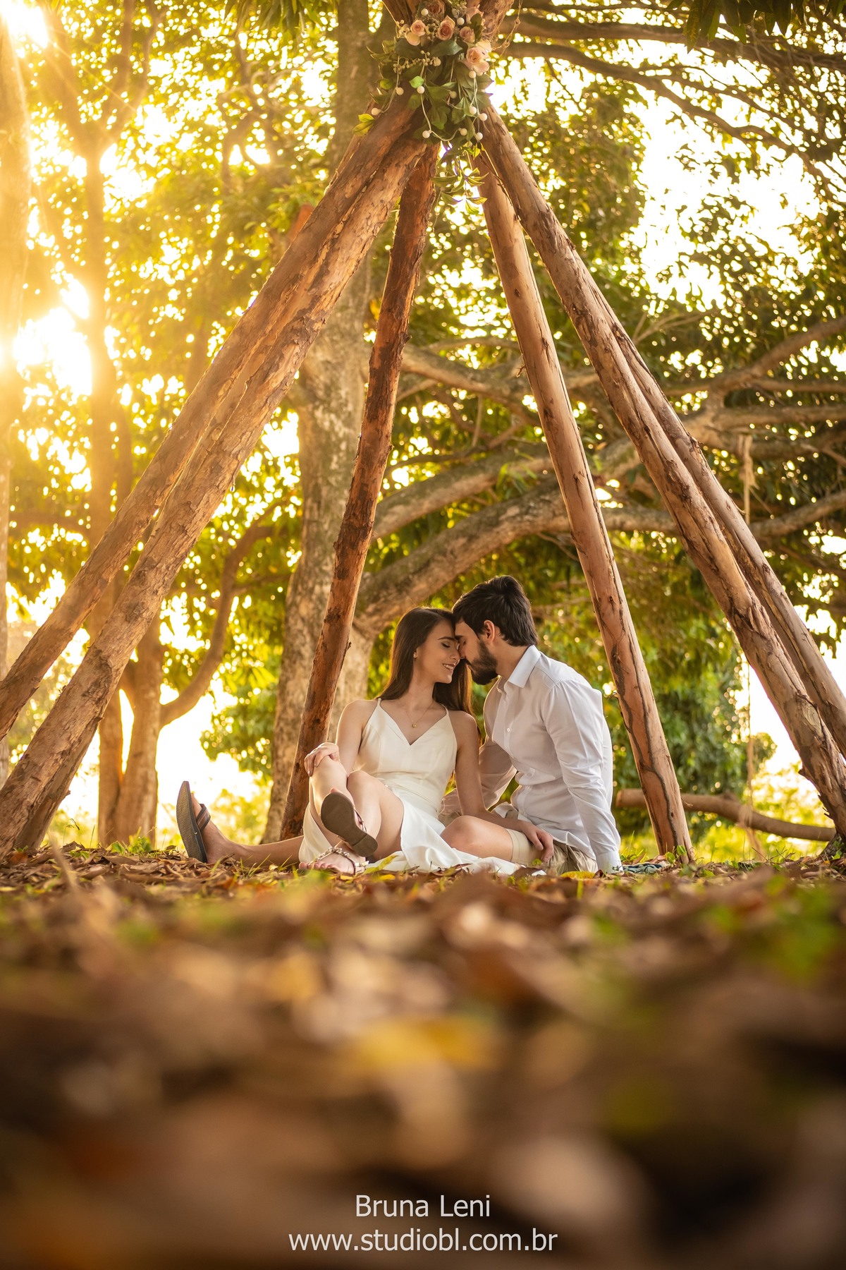 ensaio-fotografo-casamento-prewedding-wedding-recife-casando-bruna-leni-fotografia-studio-recanto-sucupiras-pernambuco-casal-noivado
