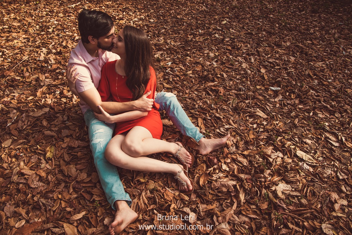 ensaio-fotografo-casamento-prewedding-wedding-recife-casando-bruna-leni-fotografia-studio-recanto-sucupiras-pernambuco-casal-noivado