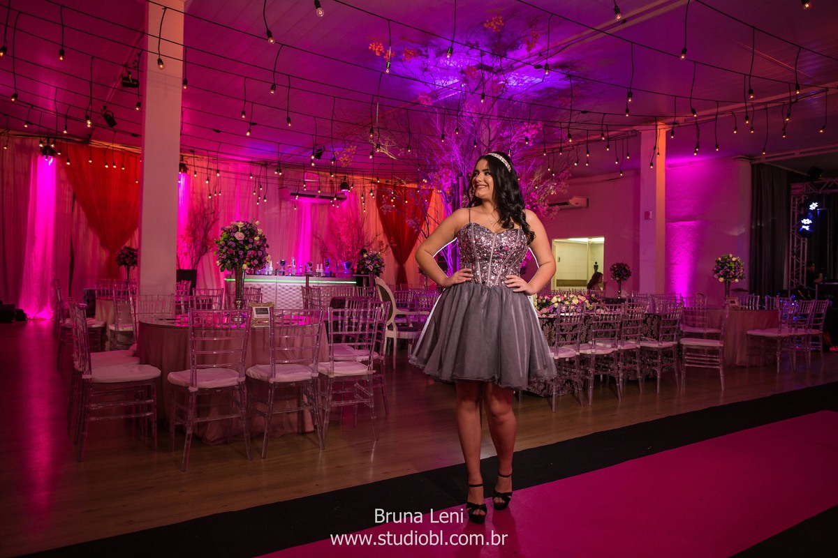 leticia-15anos-debutante-studio-bl-2019-fotografia