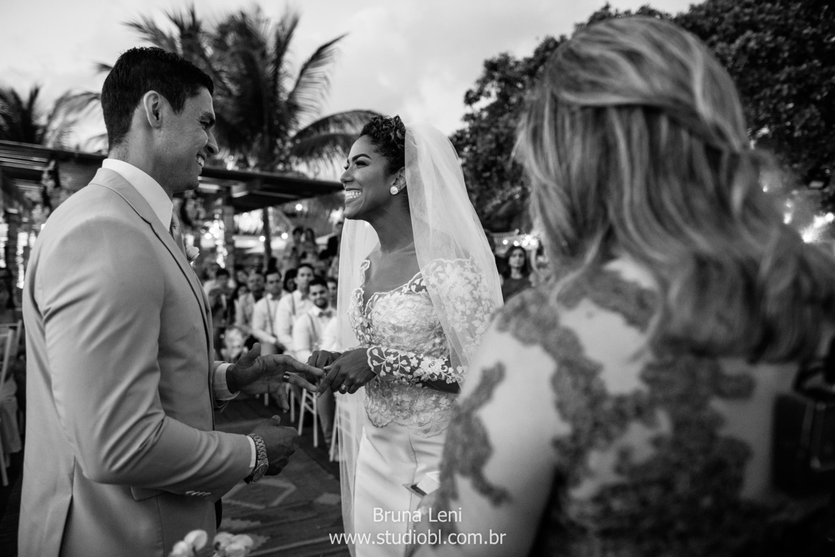 casamento-paula-pedro-noivos-fotografia-casandorecife-noivas-studiobl