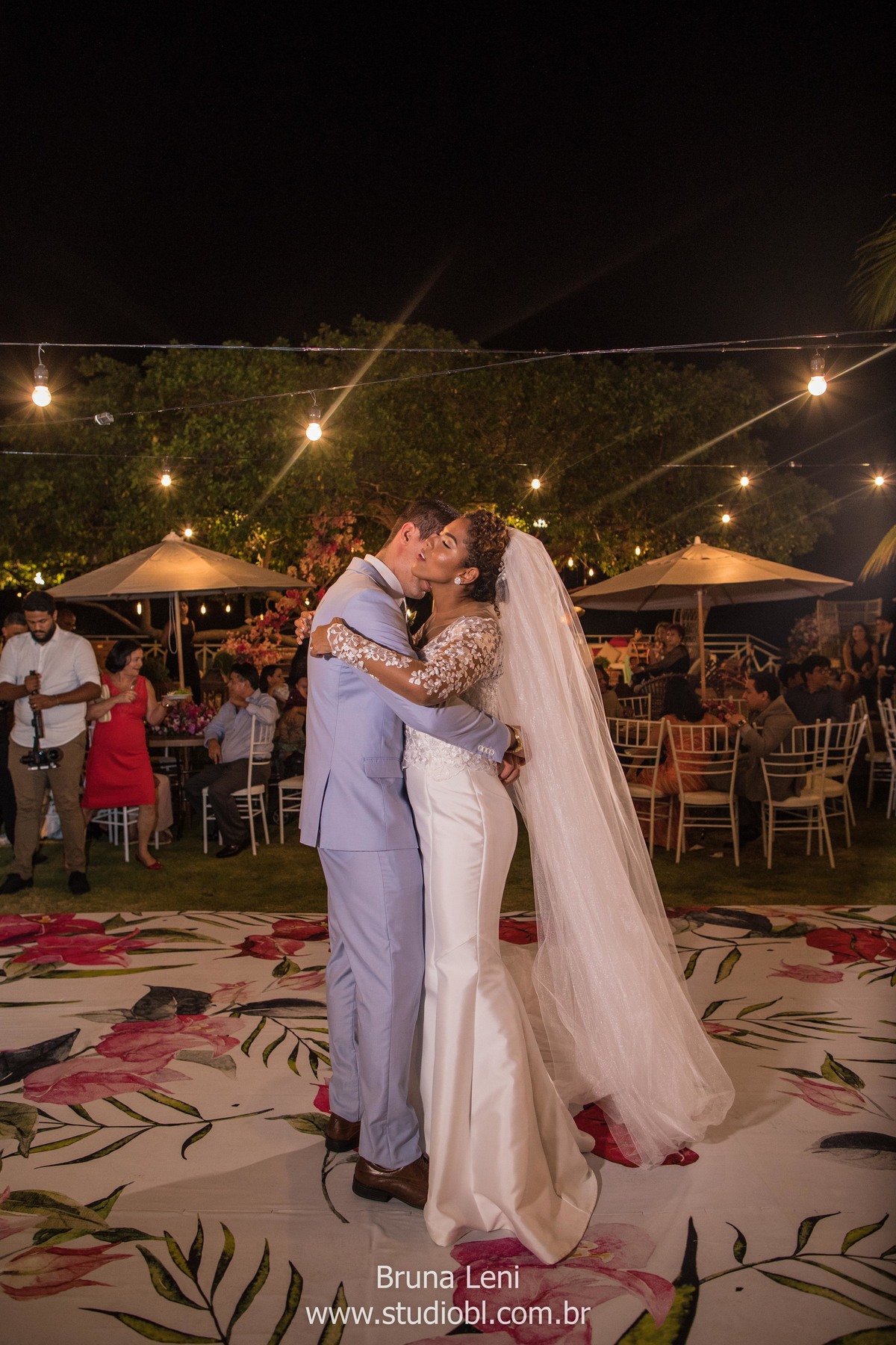 casamento-paula-pedro-noivos-fotografia-casandorecife-noivas-studiobl