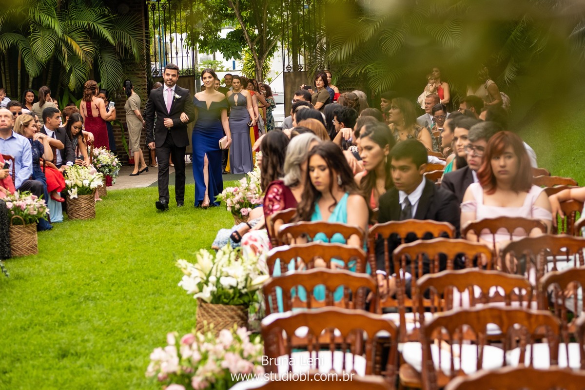 beijo-noivo-noiva-fotografo-casamento-jardim-tarde-bouquet-recife-pernambuco- fotografia-noivado-casando
