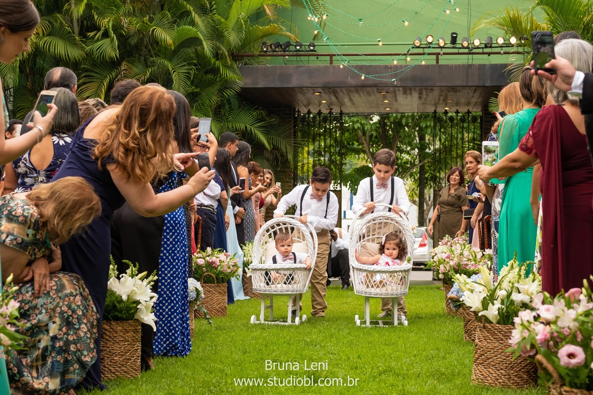 beijo-noivo-noiva-fotografo-casamento-jardim-tarde-bouquet-recife-pernambuco- fotografia-noivado-casando