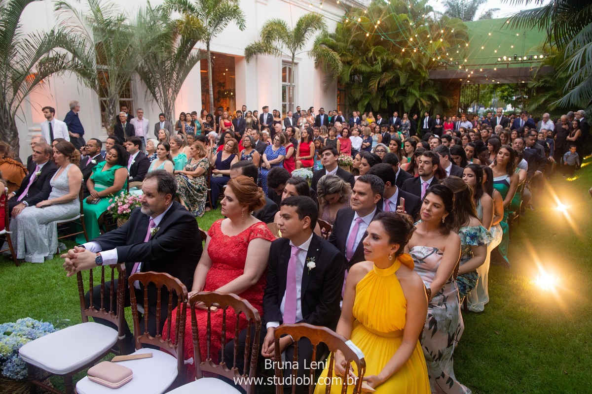 beijo-noivo-noiva-fotografo-casamento-jardim-tarde-bouquet-recife-pernambuco- fotografia-noivado-casando