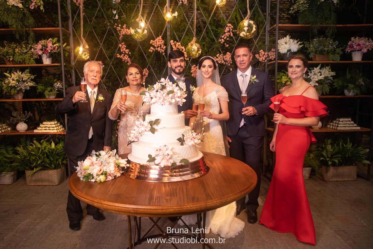 beijo-noivo-noiva-fotografo-casamento-jardim-tarde-bouquet-recife-pernambuco- fotografia-noivado-casando