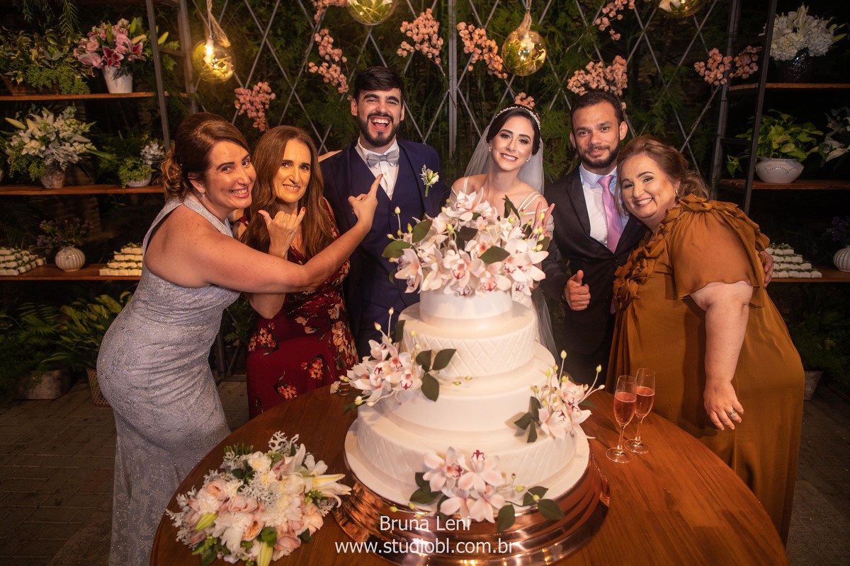 beijo-noivo-noiva-fotografo-casamento-jardim-tarde-bouquet-recife-pernambuco- fotografia-noivado-casando