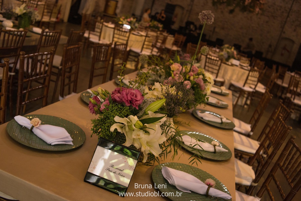 beijo-noivo-noiva-fotografo-casamento-jardim-tarde-bouquet-recife-pernambuco- fotografia-noivado-casando