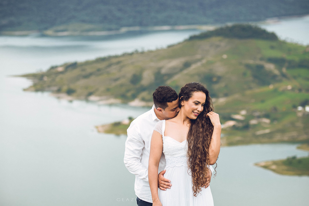 foto de casal com vista linda