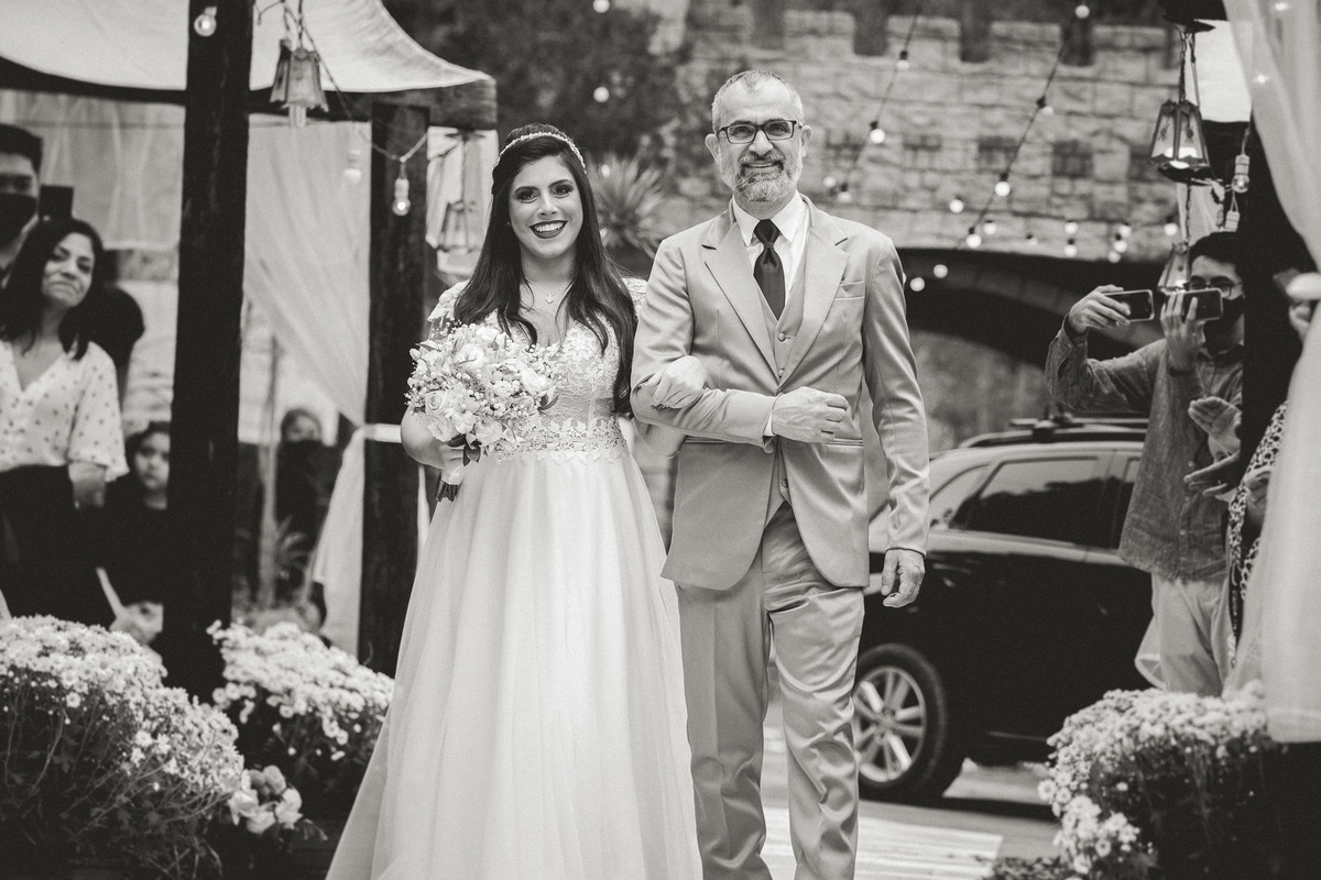 entrada da noiva com o pai