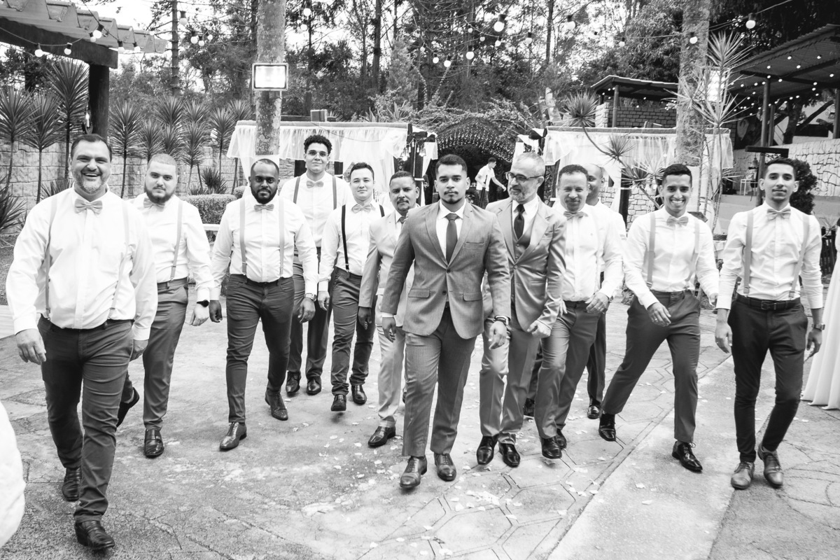 foto de padrinho com suspensorios 