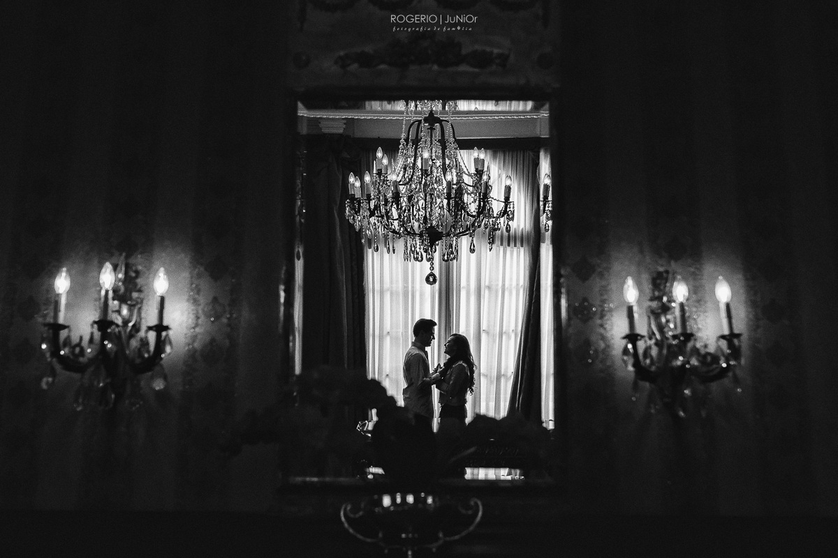 O interior vintage do Castelo do Batel
