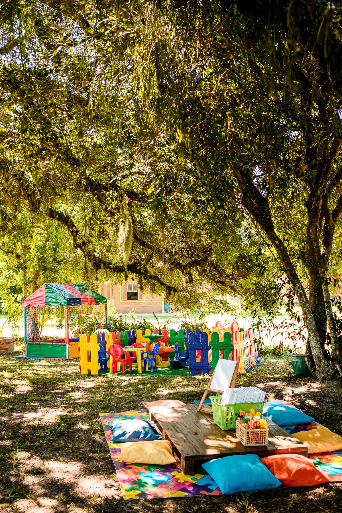 decoração de aniversario infantil com brinquedos