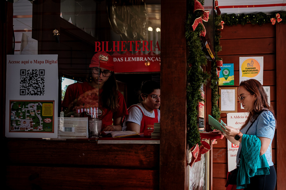mamãe na bilheteria casa do papai noel