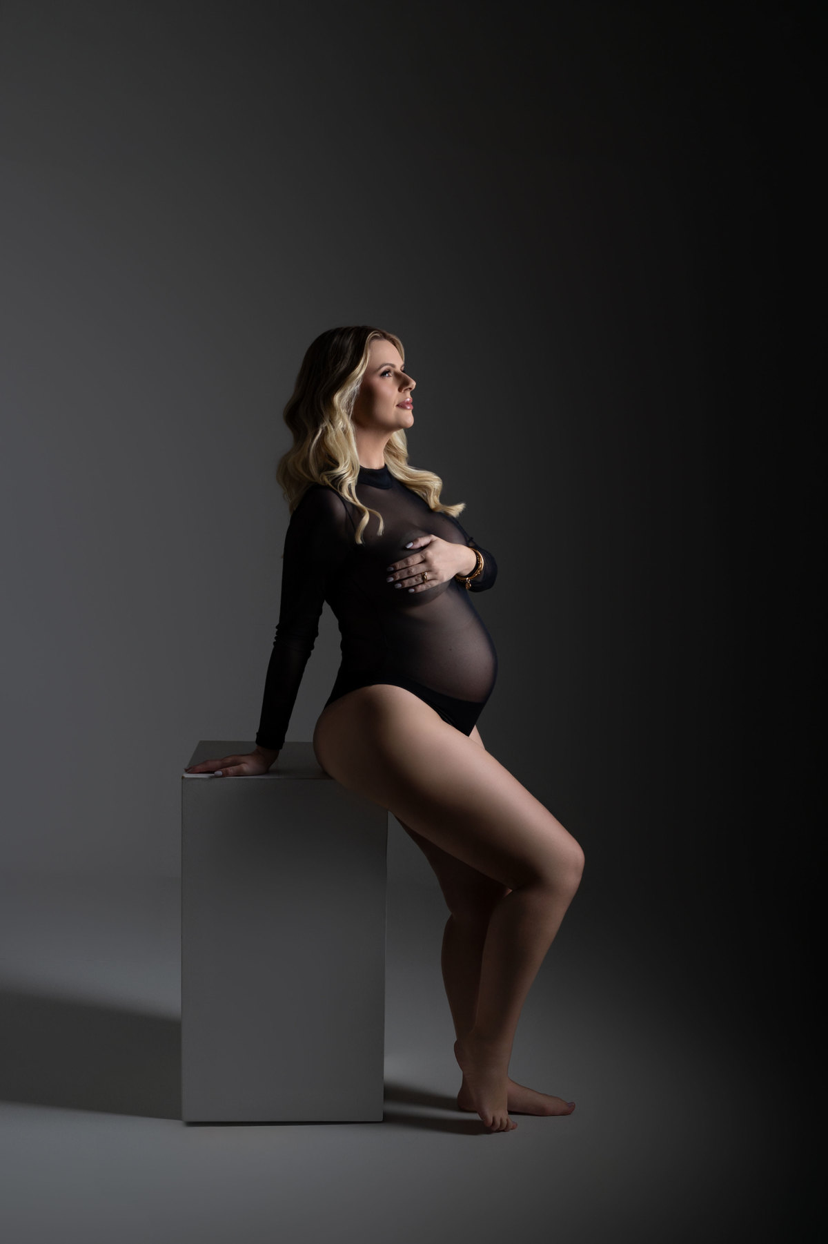 ensaio gestante estudio, fotografia gestante look para foto gestante, body gestante 