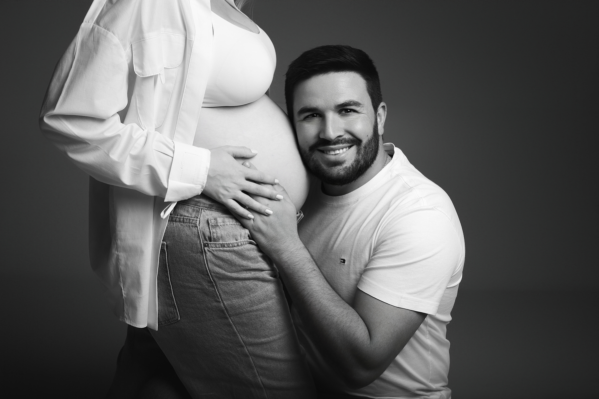 fotografia casal gestante, pose para casal gestante