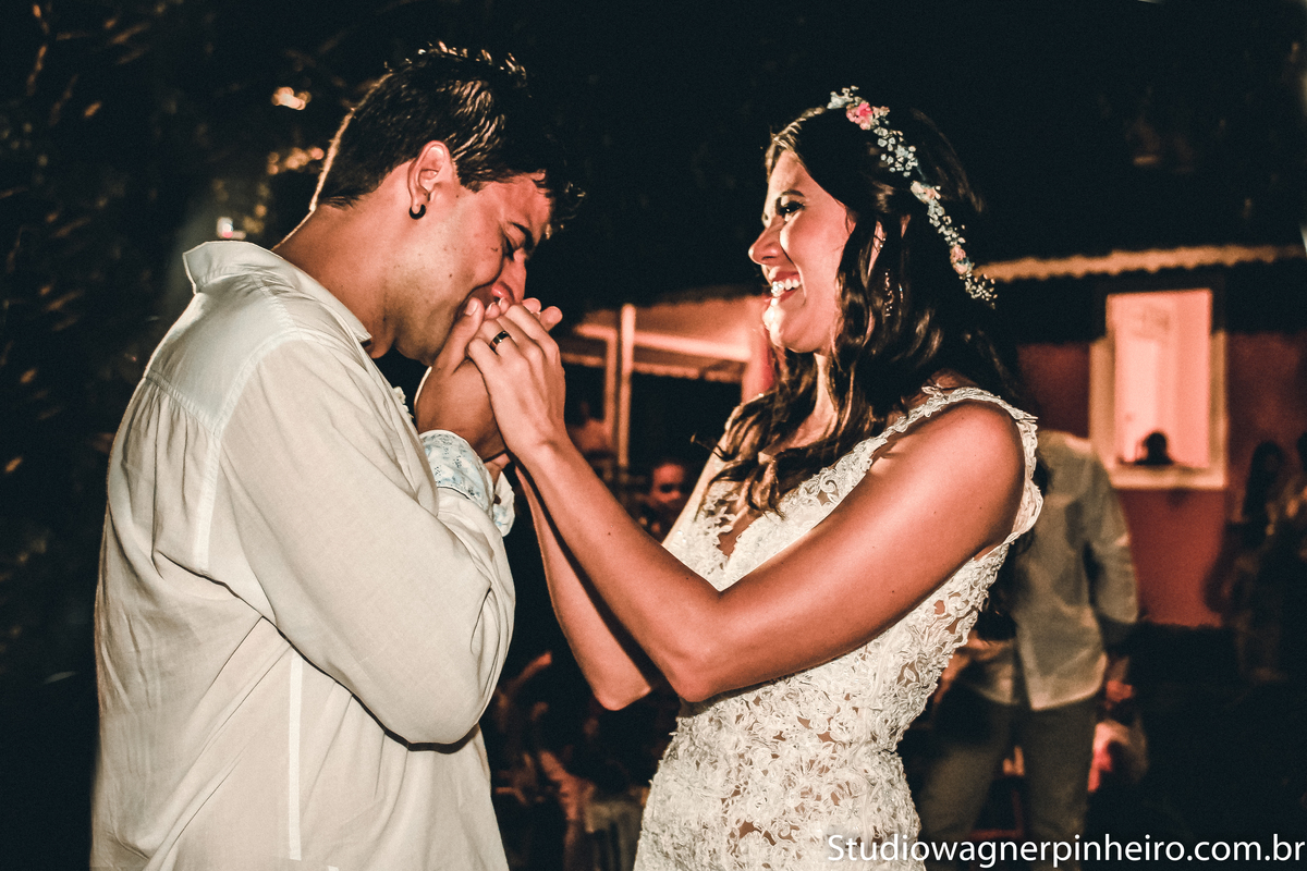 casamento na praia,casamento ao ar livre-wedding day-casamento em mosqueiro-casamento em belem-making of da noiva-making of do noivo-casamento lindo