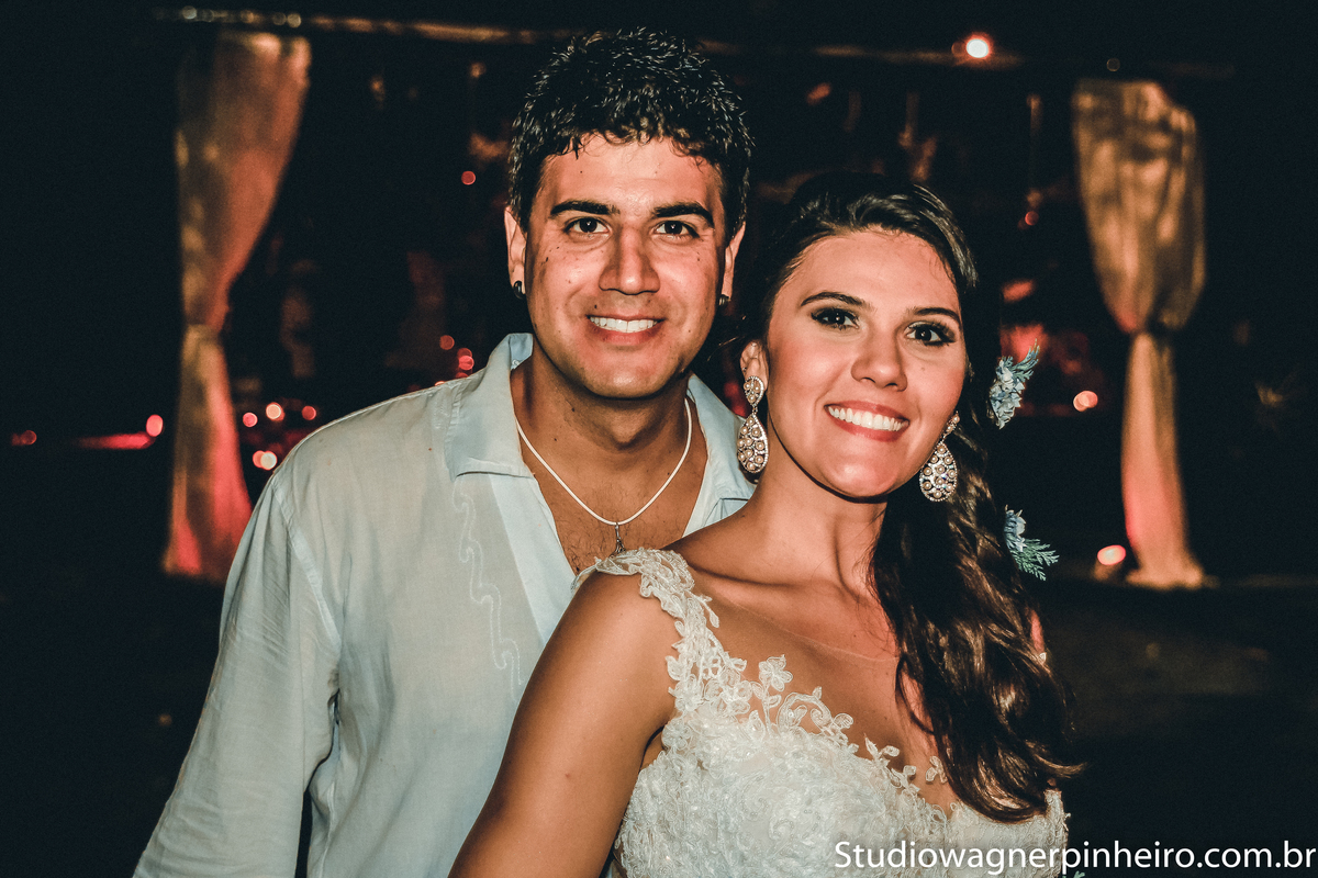 casamento na praia,casamento ao ar livre-wedding day-casamento em mosqueiro-casamento em belem-making of da noiva-making of do noivo-casamento lindo