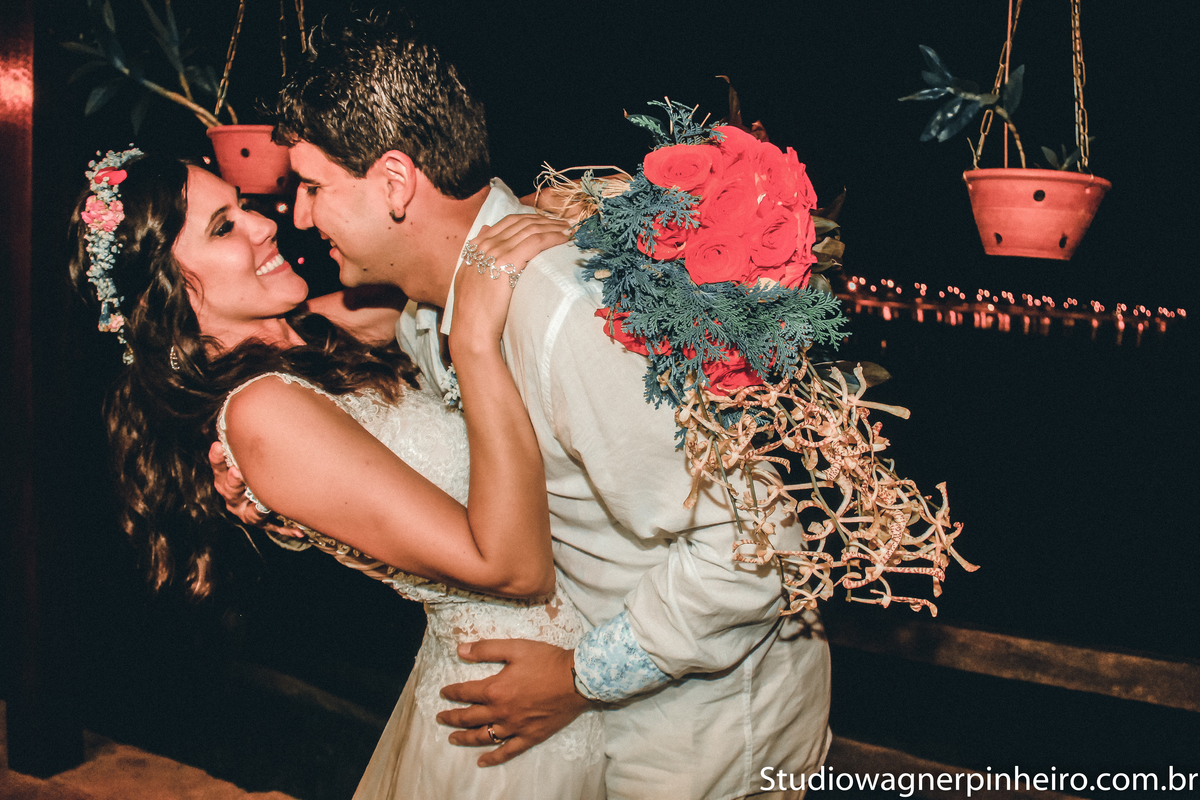casamento na praia,casamento ao ar livre-wedding day-casamento em mosqueiro-casamento em belem-making of da noiva-making of do noivo-casamento lindo