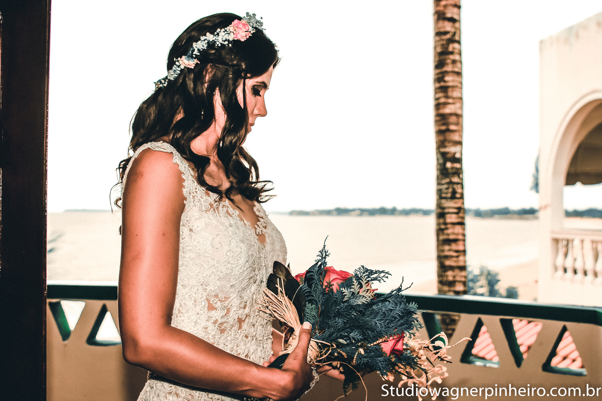 casamento na praia,casamento ao ar livre-wedding day-casamento em mosqueiro-casamento em belem-making of da noiva-making of do noivo-casamento lindo