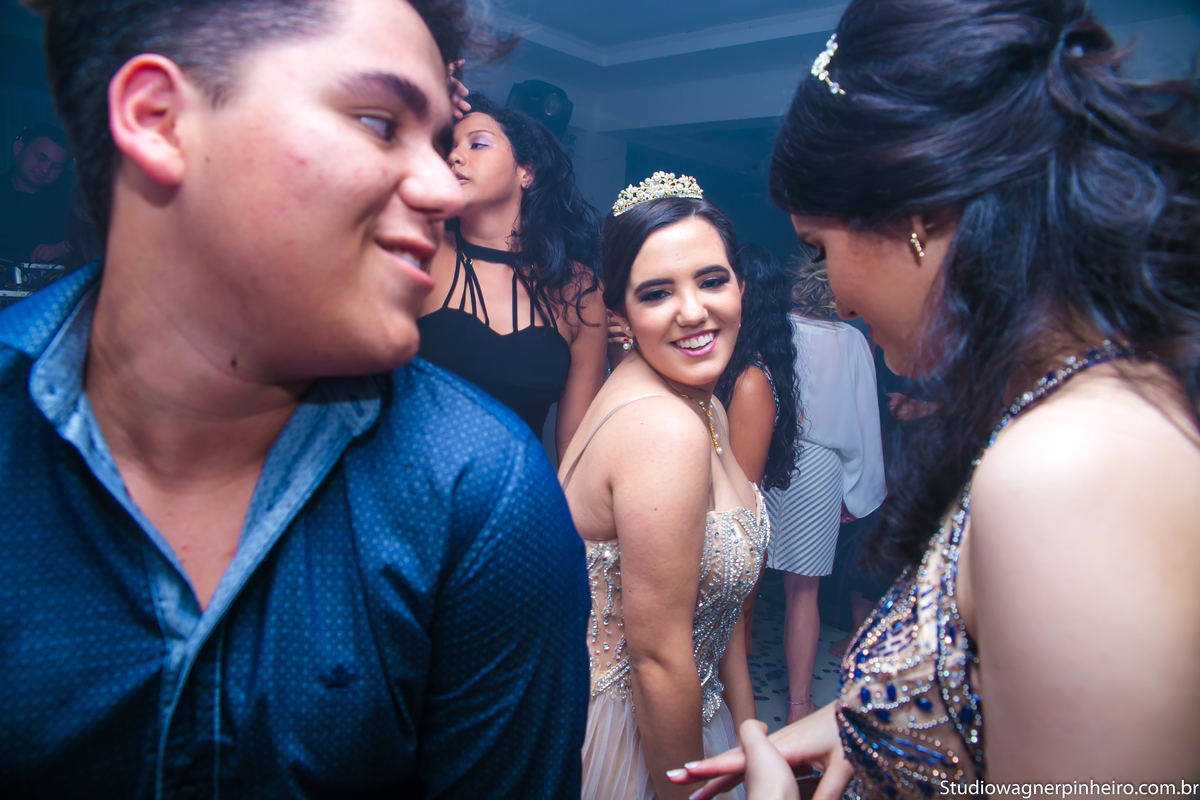 baladinha de 15 anos em Belém estação gourmet