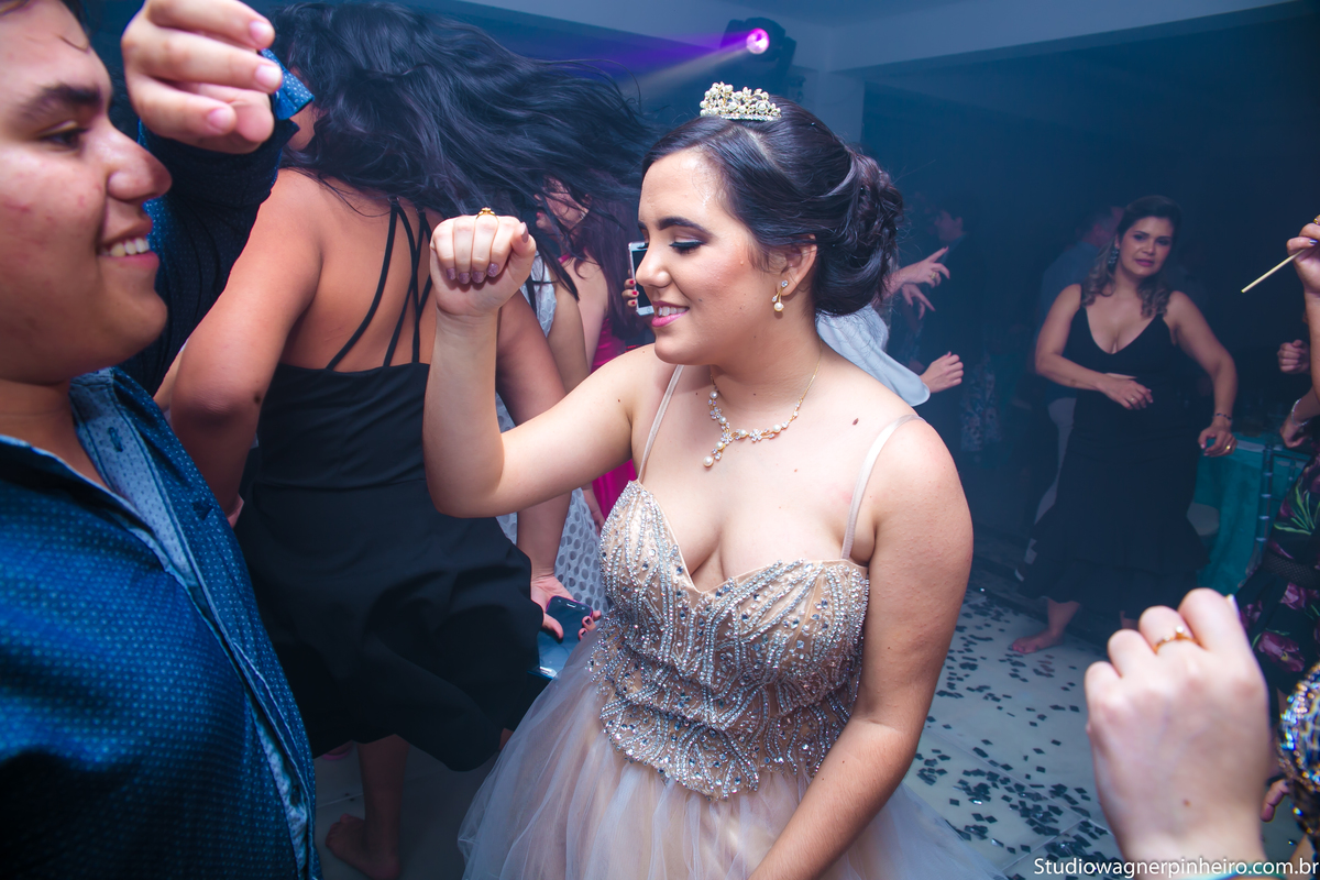 baladinha de 15 anos em Belém estação gourmet