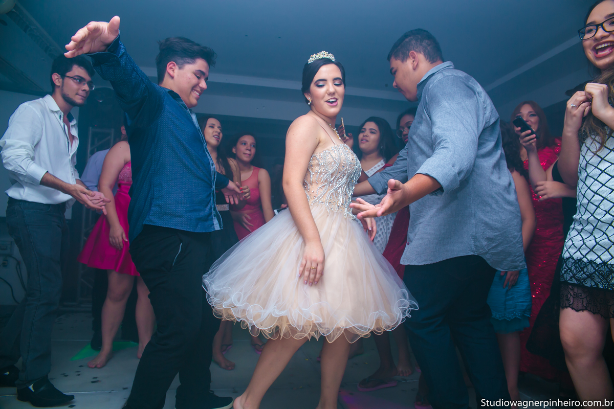 baladinha de 15 anos em Belém estação gourmet