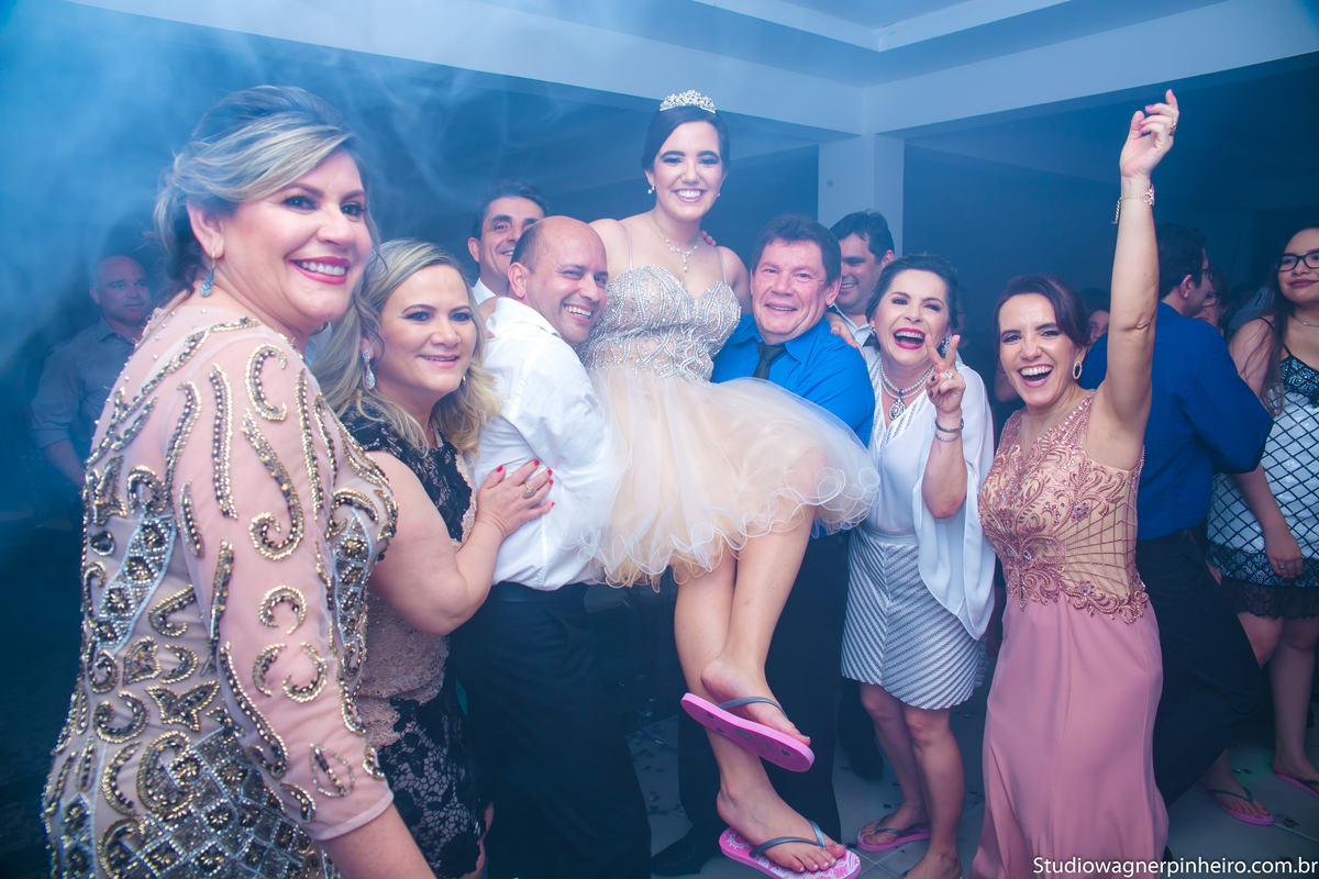 baladinha de 15 anos em Belém estação gourmet