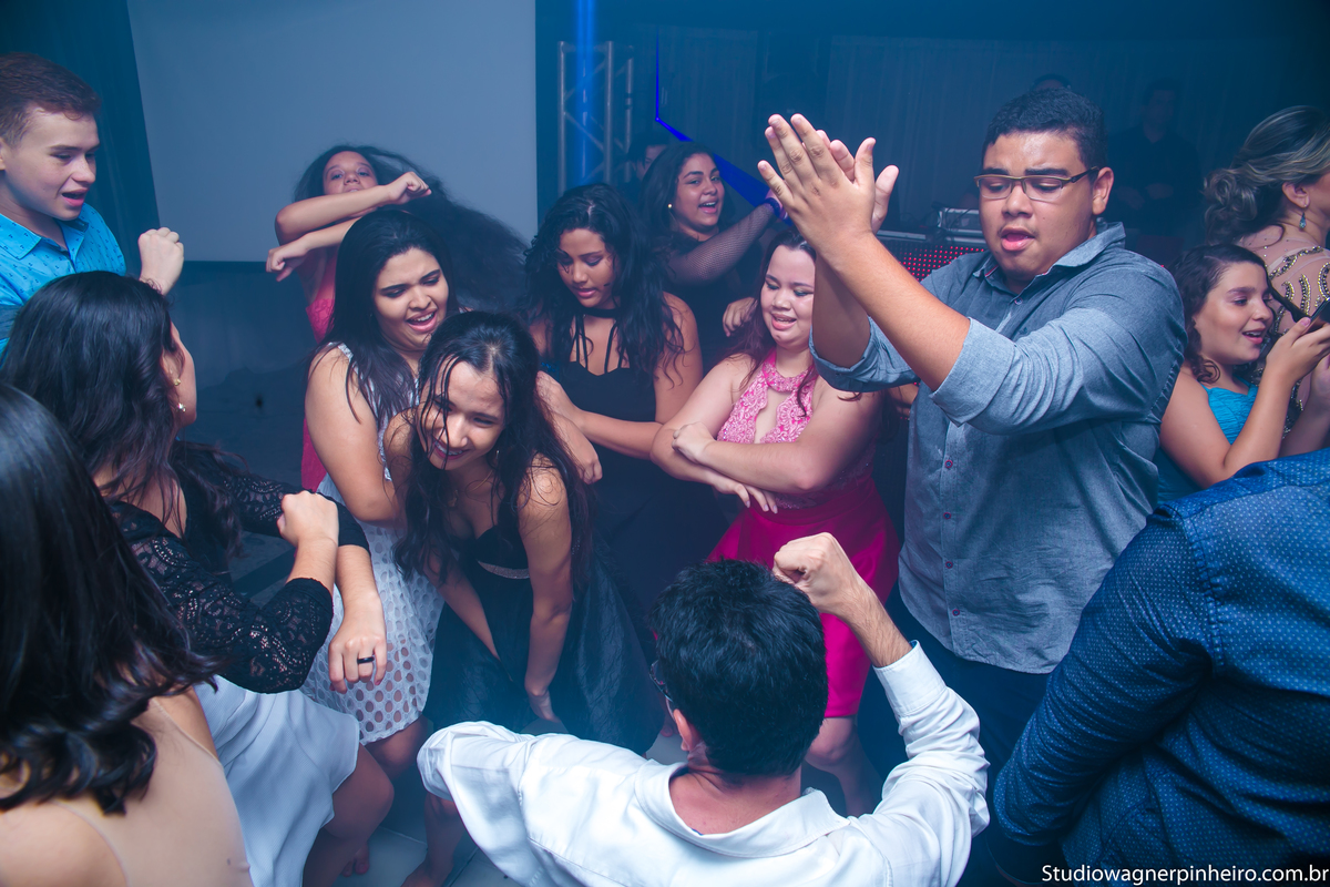 baladinha de 15 anos em Belém estação gourmet